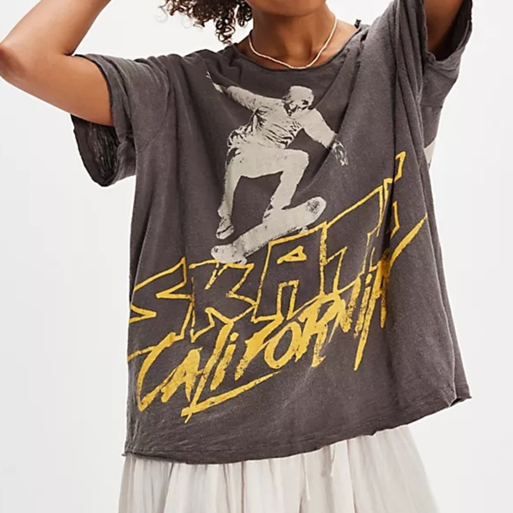 Magnolia Pearl Skate California Tee